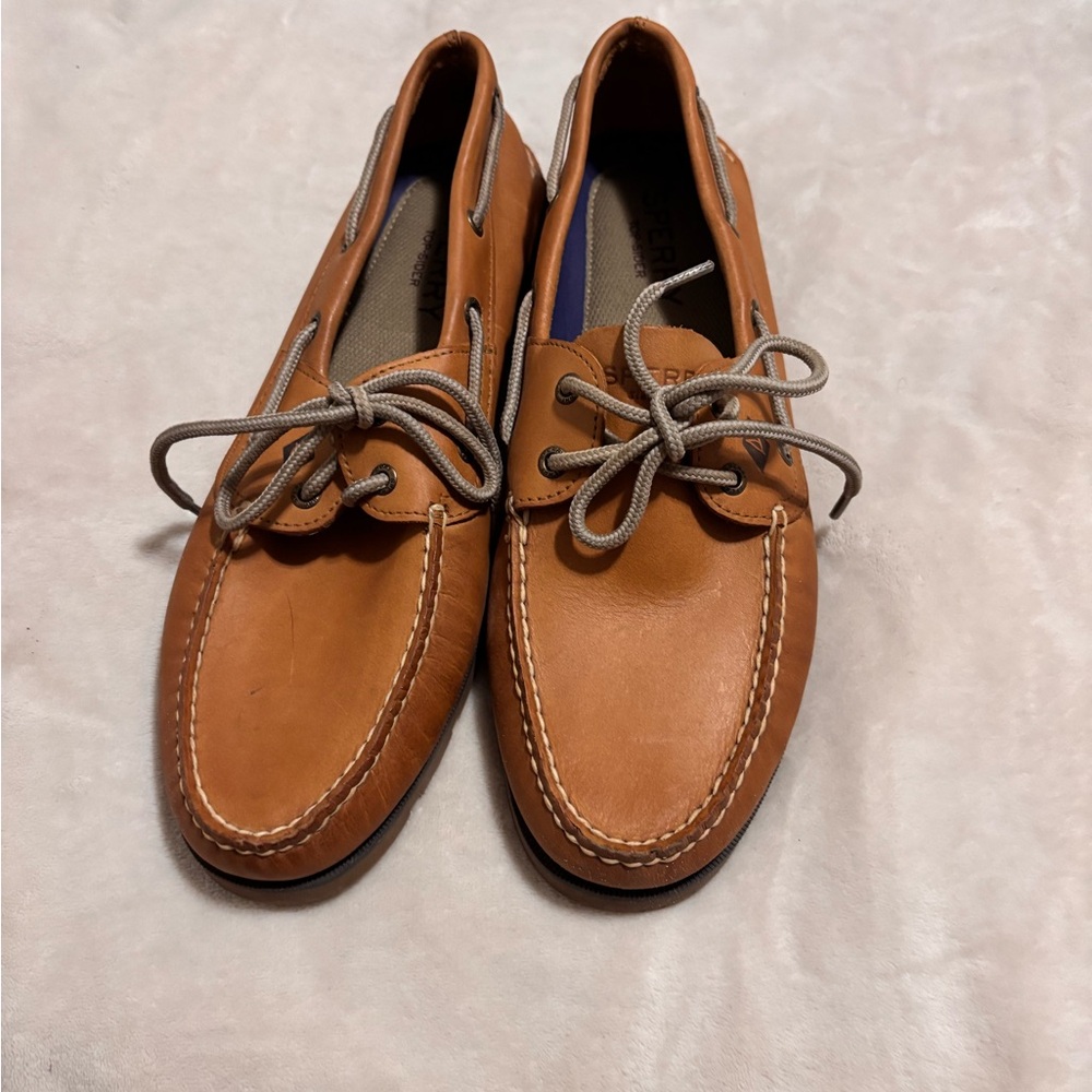 Men's tan Sperry Boat Shoes